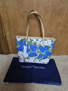 Dooney & Bourke Charleston Bloom Floral Leisure Shopper Tote - NEW WITH TAGS - Picture 1 of 20