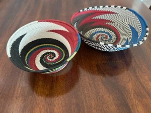 2er Set Afrikanische Zulu Telefon Draht Handgewebt 6" & 5" Korb Schüssel - Bild 1 von 7
