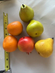 Realistic looking plastic fruit oranges pears - Picture 1 of 17