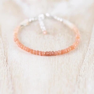 Natural Peach Moonstone Shaded Beads Bracelet In 925 Sterling Silver Clasp 7" - Picture 1 of 3