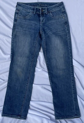 Pantalones de mezclilla cortos rectos Simply Vera Wang tiro bajo para mujer talla Denim azul 2 (etiqueta) Foto 1 de 4