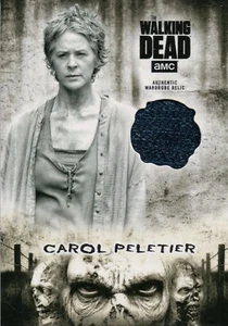 Tarjeta reliquia disfraz Carol Peletier 2018 Walking Dead Hunters & Hunted R-CJP - Imagen 1 de 2