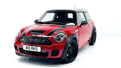 1/18 Kyosho MINI COOPER S JOHN COOPER WORKS TUNING Dealer Box New Rare Diecast - Image 1 of 4