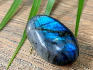 Labradorite Palm Stone Worry Labradorite Soap Stone Specimen Reiki Chakra Stone - Picture 1 of 12