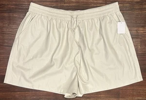 Good American Women’s Plus Size 6 Shorts Faux Leather Drawstring Pockets New - Picture 1 of 12