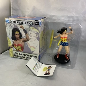 DC HeroClix Skyscraper Wonder Woman New Open Box 2017 15th Anniversary Figure - Picture 1 of 24