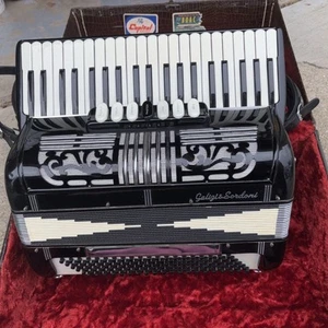 Vintage Galizie Sordoni Accordion - Picture 1 of 11