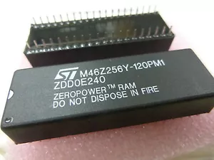 1 pezzo/1 pezzo M46Z256-120PM1 4Mbit (256Kb x16) ZEROPOWER® SRAM DIP40 NUOVO * - Foto 1 di 6