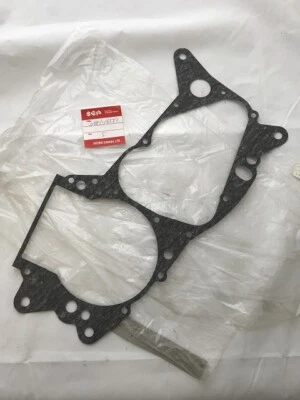 NOS Suzuki TM400 TS400 1971-1977 11481-16500 - CRANKCASE GASKET - Image 1 of 3