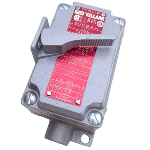 Killark XS-1C Tumbler Switch Cover w/ Device, SPST 1-Pole, 120/277VAC 20A - Picture 1 of 8