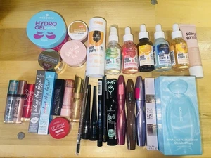 31x Make-up & Pflege Set | Essence Catrice | UVP 180 € | Nur 75 € + Geschenk - Bild 1 von 9