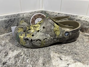 CROCS BAYA REALTREE XTRA CLOGS MENS SIZE 8 - 206517-260 KHAKI/CAMO NWT - Picture 1 of 5