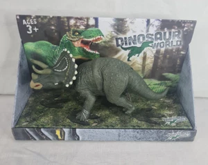 Dinosaur World Triceratops 22cm Toy Figure New Ages 3+ - Picture 1 of 7