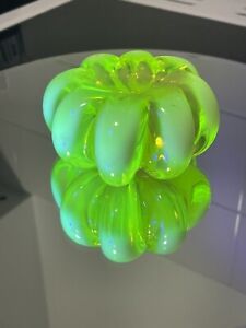absolutely stunning Victorian uranium glass end of the day paperweight 