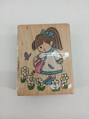 Estampador de goma montado flores riego niña 3,5" x 2,75" (nuevo) 2010 vintage  Foto 1 de 4