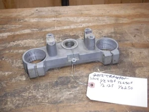 2004 (M7) Yz450f Yz250f Yz125 Yz250 Yamaha Triple Tree Upper Fork Holder - Picture 1 of 5