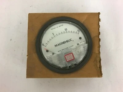 Dwyer 2015C 15 PSI Pressure Gauge - Image 1 of 4
