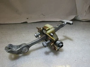 Renault Espace Mk4 02-06 left front door check strap stop limiter - Picture 1 of 5