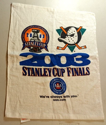 2003 STANLEY CUP FINALS ANAHEIM DUCKS FAN RALLY TOWEL-DUCKS VS NEW JERSEY DEVILS Cover