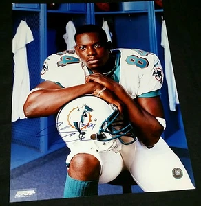 CHRIS CHAMBERS Signed 16x20 Photo MIAMI DOLPHINS Chargers NFL Team Auto vtg - Picture 1 of 4