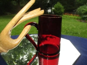1880 - 1900's VICTORIAN RUBY STAIN BLOWN GLASS FLAT WINE FOR TREMBLEUSE PERSON - Picture 1 of 5