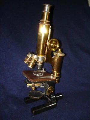 Zeiss Jena Mikroskop (antik) - Bild 1 von 4