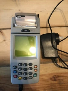 Lipman Nurit 8000 Point Of Sale Credit/Debit Card Terminal with Outlet Plug-In - Picture 1 of 4