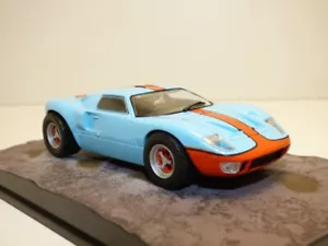 Diorama FORD GT40 James Bond Film DEMAIN NE MEURS JAMAIS 1/43 - Picture 1 of 1