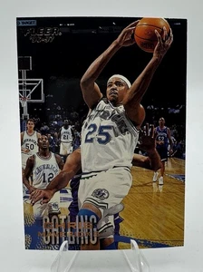 1996-97 Fleer #201 Chris Gatling Dallas Mavericks (European Edition) - Bild 1 von 2