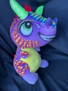 Schillernde Dinosaurier Toy Factory 10 Zoll Plüschtier Stofftier lila mit glänzenden grünen Hörnern - Bild 1 von 8