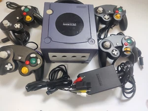 Paquete de consola Nintendo GameCube azul índigo con 4 controladores - Totalmente probado - Imagen 1 de 12
