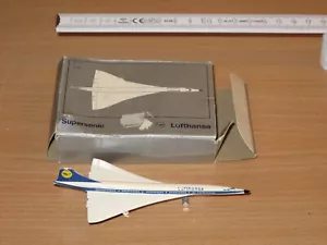 SCHUCO LUFTHANSA CONCORDE SUPERSONIC NR. 335 789 in BOX - Picture 1 of 5