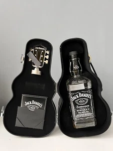 Jack Daniel's Whiskey Limited Edition Guitar Case with Bottle Stopper - Picture 1 of 10