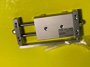 SMC CDBX2N10-25 Slide Unit Rod 10 mm bore 25 mm stroke - New - Picture 1 of 3