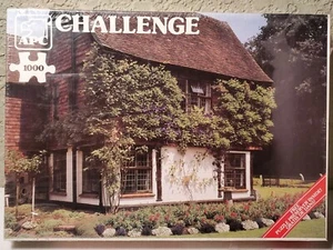 New Sealed Vintage 1000 Piece Puzzle Shroud Cottage Surrey England - Picture 1 of 1
