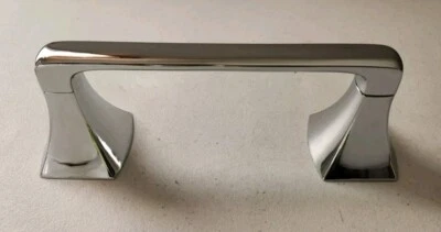 Мягкий квадратный держатель для туалетной бумаги Pfister BPH-SSQC, полированный хром - Изображение 1 из 3