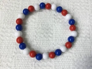 Nautical red white blue acrylic round bead stretch bracelet 7.5in 19cm - Picture 1 of 3