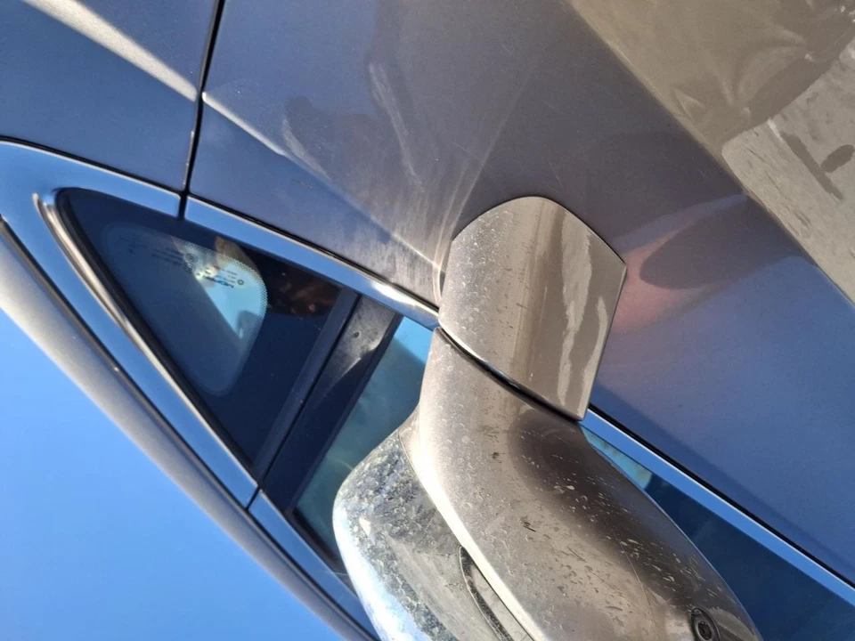 2018 Chrysler Pacifica Right Passenger Side Mirror OEM Power Heated 3713670 - Image 1 of 4