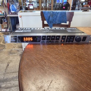 Behringer FX2000 Virtualizer 3D Effects Processor - Picture 1 of 6