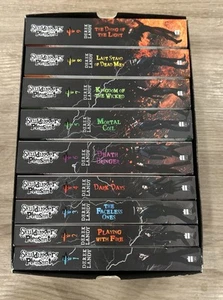 Skulduggery Pleasant Series by Landy, Derek Mixed media product Book - Imagen 1 de 7