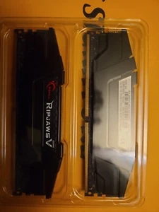 Ripjaws 32GB - Afbeelding 1 van 2