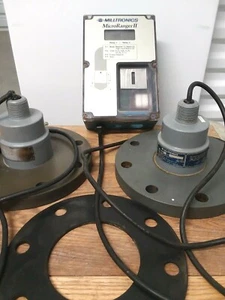 Milltronics MicroRanger II w/ Ultrasonic Level Transducer ST-25C and Flange - Picture 1 of 3