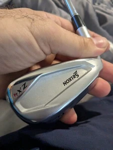 Left Srixon ZX4 pitching wedge.ns pro 950 gh neo stiff - Picture 1 of 7