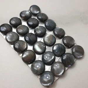 24 Shell Buttons Grey Vintage Round Dome On Card 15mm (22190) - Picture 1 of 10