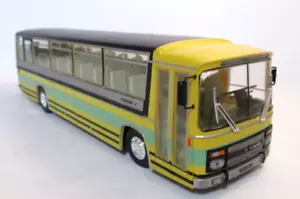Hachette IXO 1966 Berliet PHL Grand Raid Bus 9,5 in scala 1:43 metallo pressofuso - Foto 1 di 6
