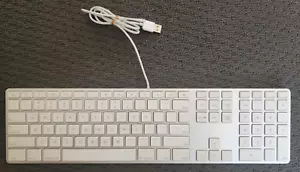 GENUINE APPLE MAC USB FULL KEYBOARD ALL CLEAN, Faulty - Picture 1 of 10