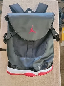 Air Jordan 11 XI Retro Playoffs "Bred" Rare Rucksack 631693-010 schwarz/rot NEU - Bild 1 von 12