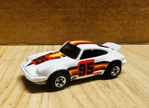 Vintage Hot Wheels #95 Car Ziploc 1974 Porsche P-911 Diecast White & Chrome 1:64 - Picture 1 of 9