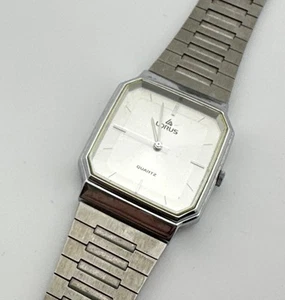 Reloj octágono Lorus By SEIKO V515-5018 esfera plateada NUEVO RENATA BATT roble genta de colección - Imagen 1 de 11