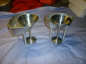 2 Bicchieri Martini Acciaio Inox Con Condimenti Tavolo Caddy Usati Vedi Foto - Foto 1 di 14